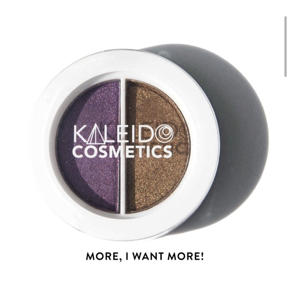 💓3for50💓 Unicorn Activated Eye Shadow